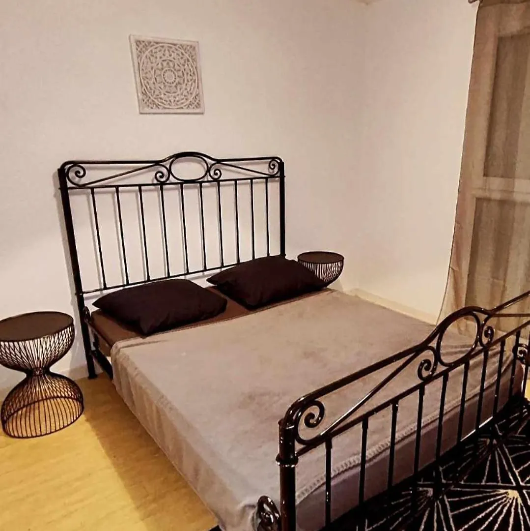 Joli Appartement Avignon France